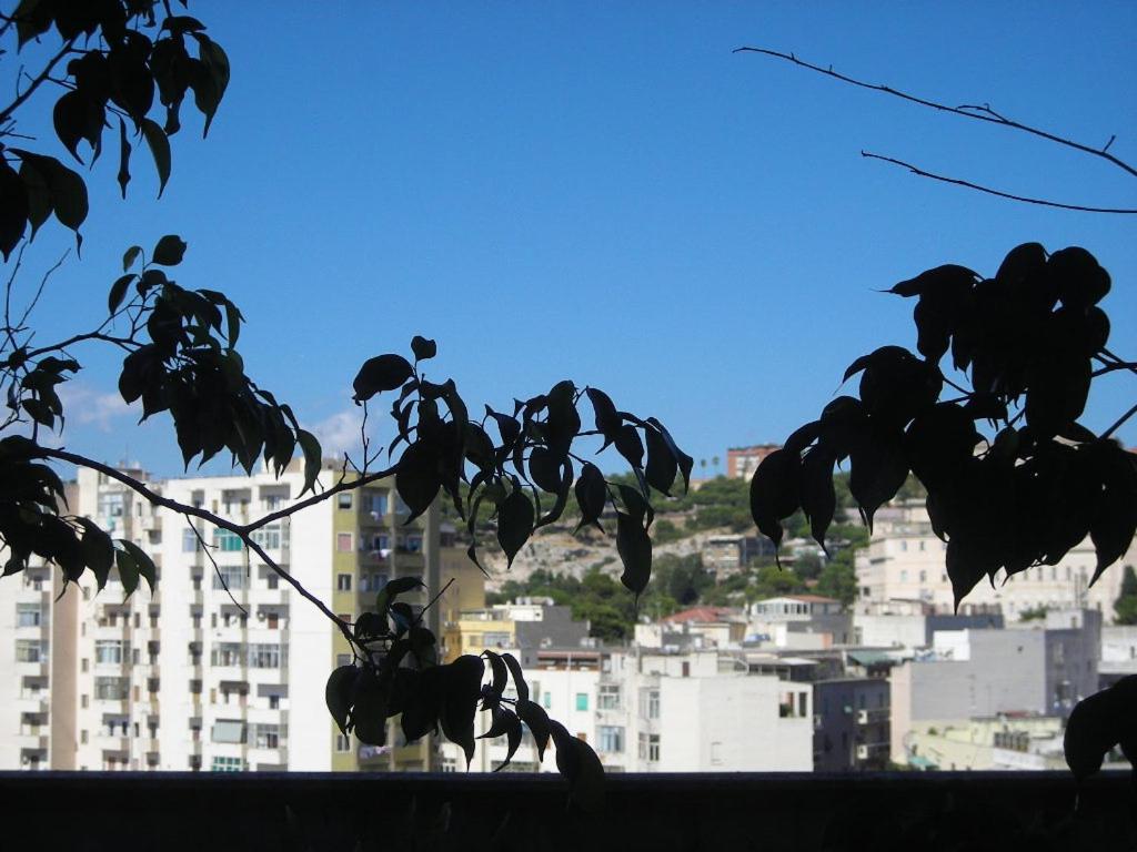 Appartamento panoramico Cagliari, I TRE GRILLI, centro Esterno foto