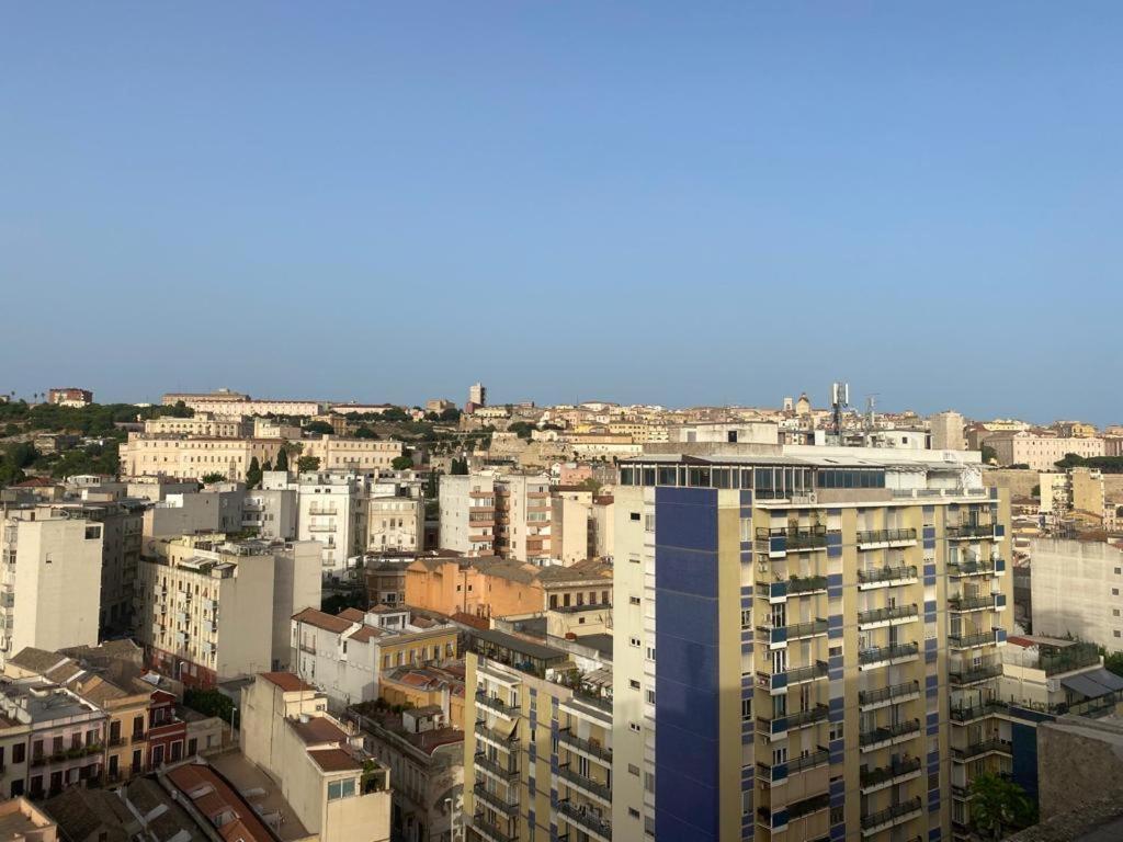 Appartamento panoramico Cagliari, I TRE GRILLI, centro Esterno foto