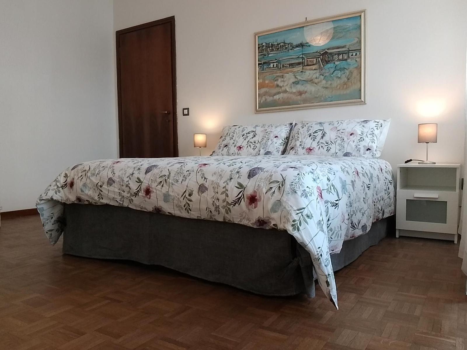 Appartamento panoramico Cagliari, I TRE GRILLI, centro Esterno foto